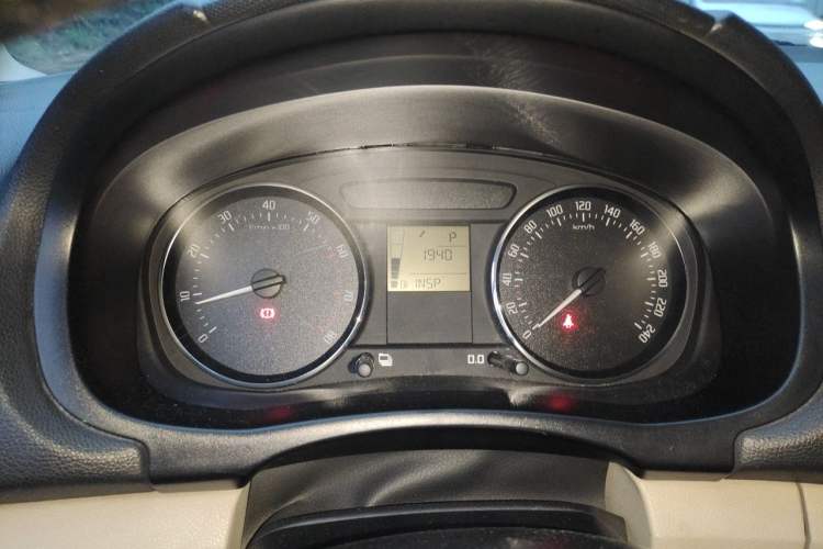 Used Skoda Fabia 2012 1.6L Scout Instrument Cluster