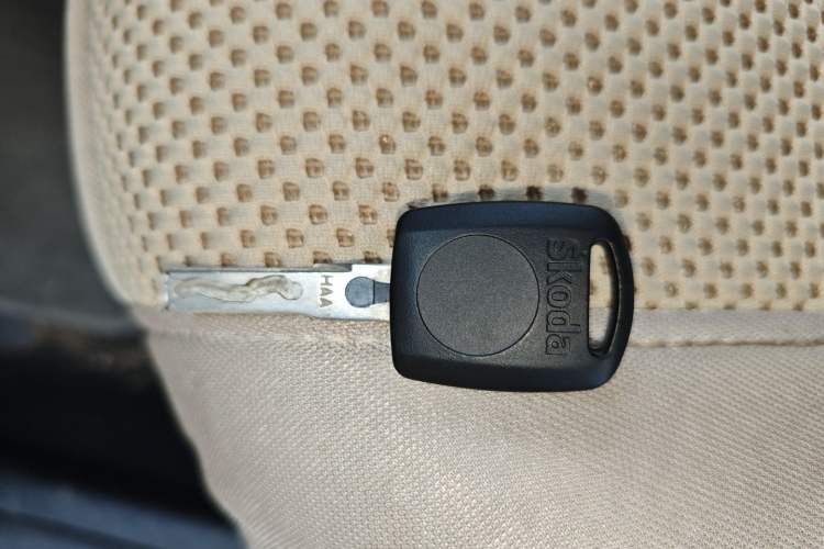 Used Skoda Fabia 2012 1.6L Scout Interior 1