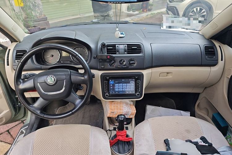Used Skoda Fabia 2012 1.6L Scout Interior 2