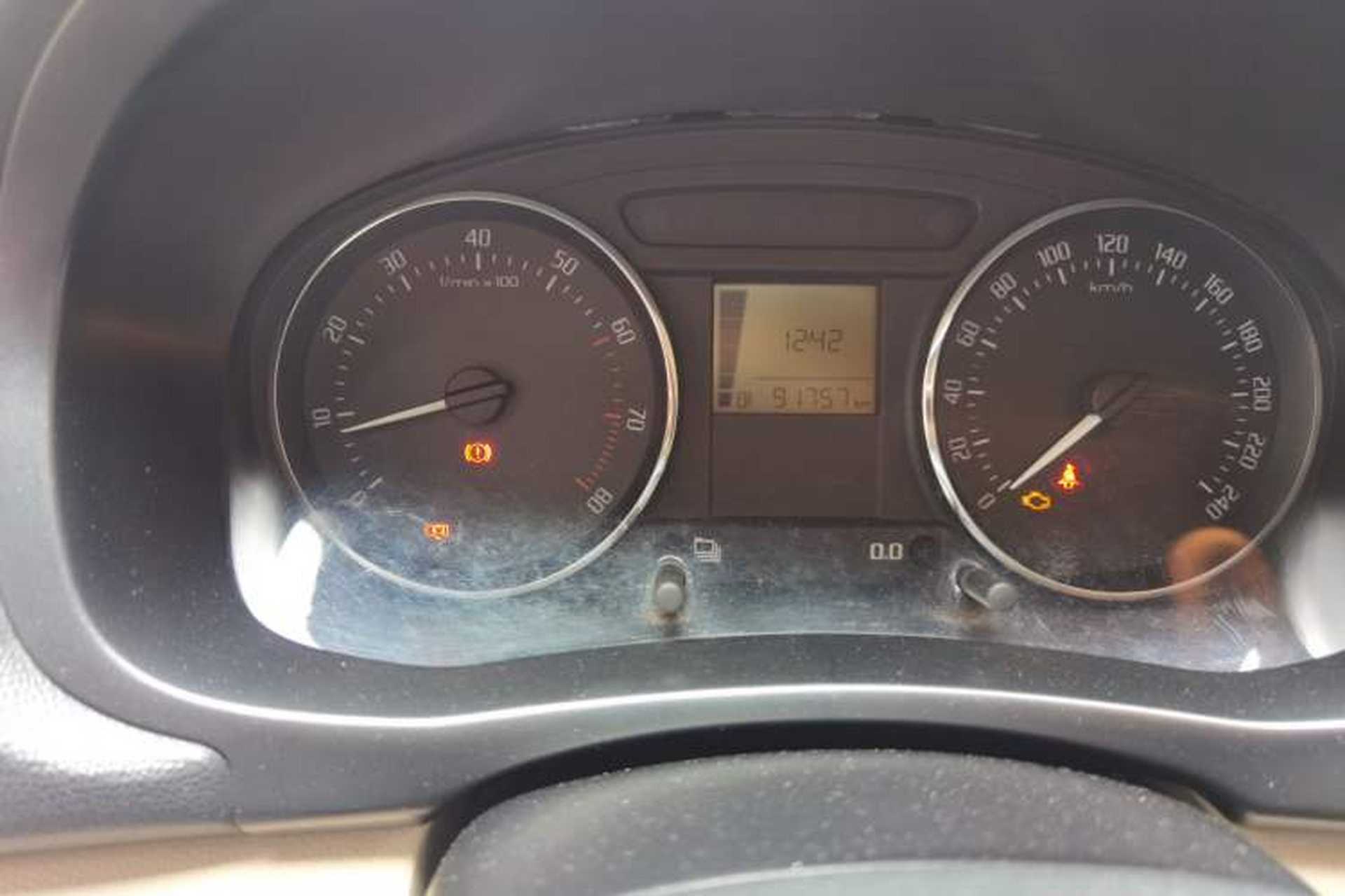 Used Skoda Fabia 2012 1.4L Manual Jingling Edition Odometer Close Up