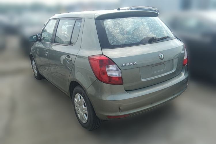 Used Skoda Fabia 2012 1.4L Manual Crystal Edition Rear Left 45 Deg