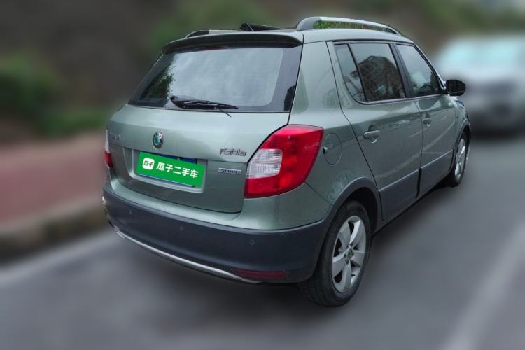 Used Skoda Fabia 2012 1.6L Scout Rear Right 45 Deg