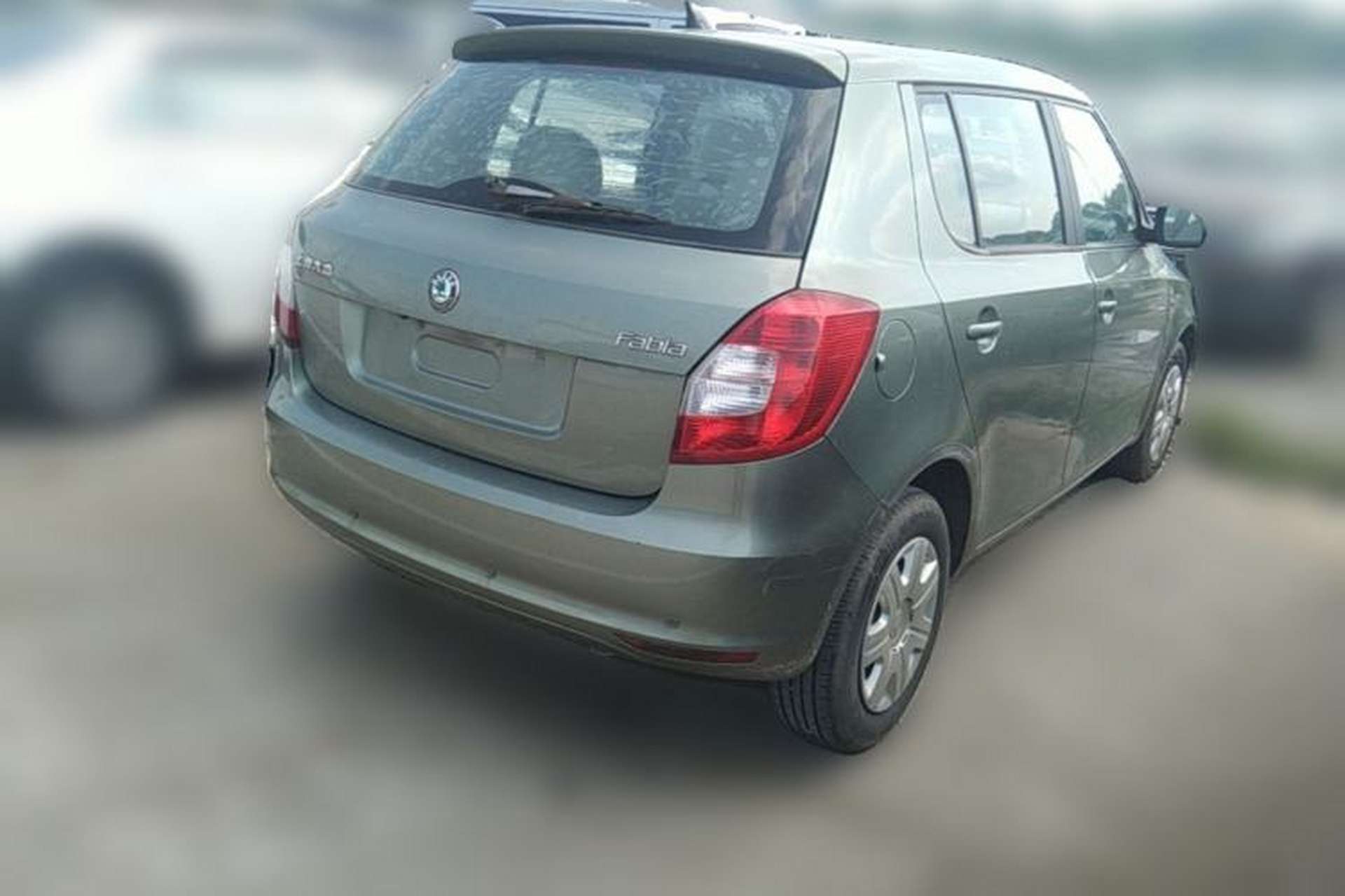 Used Skoda Fabia 2012 1.4L Manual Crystal Edition Rear Right 45 Deg