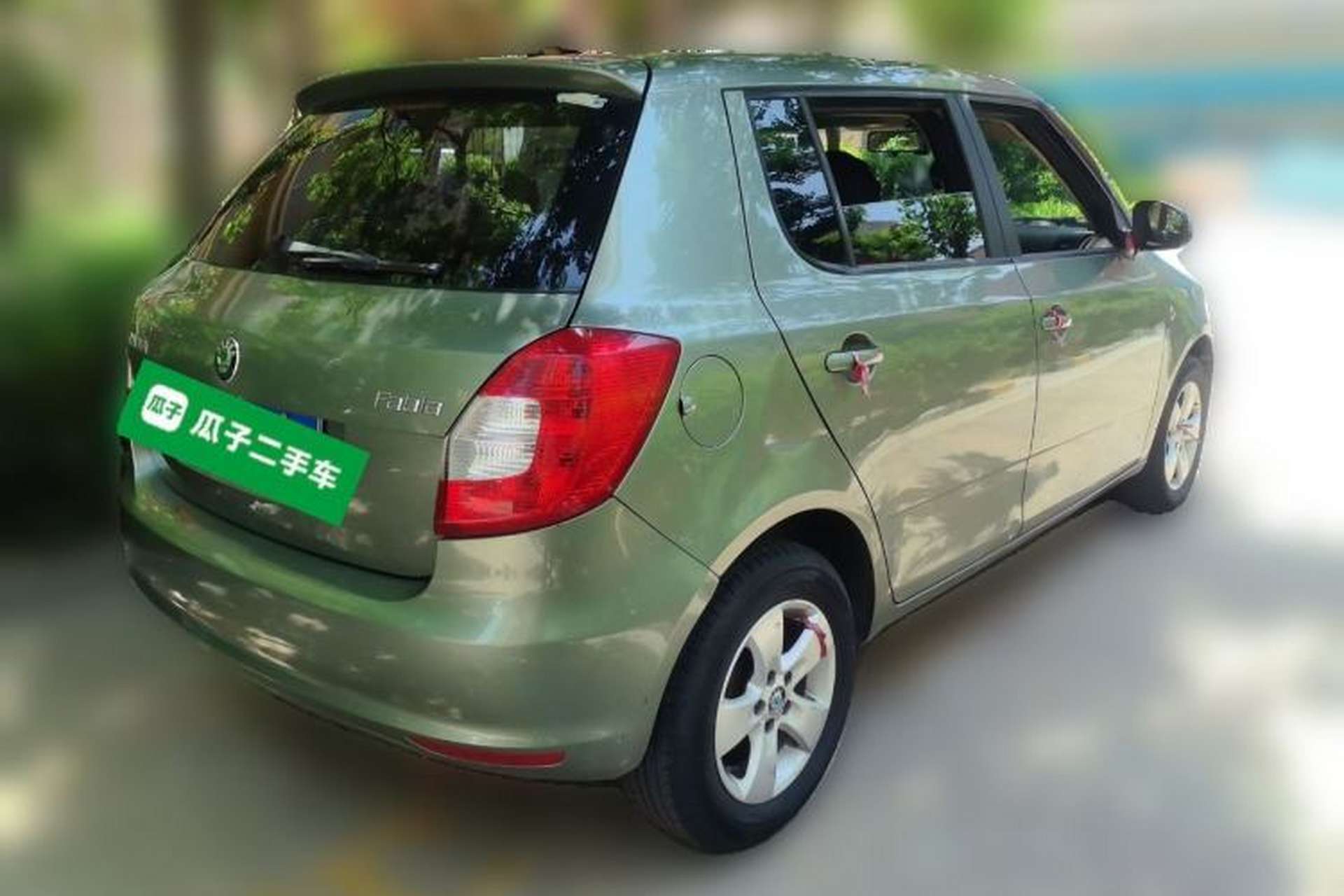 Used Skoda Fabia 2012 1.4L Automatic Crystal Edition Rear Right 45 Deg
