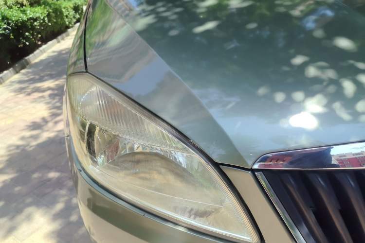 Used Skoda Fabia 2012 1.4L Automatic Crystal Edition Right Front Headlight