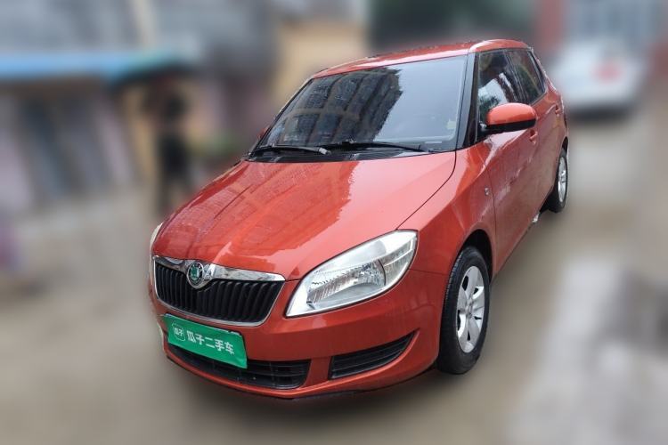 Used Skoda Fabia 2012 1.4L Automatic Crystal Edition Guazi used car, China used car export, Used car for sale, Used  cars, Cheapest cars for sale