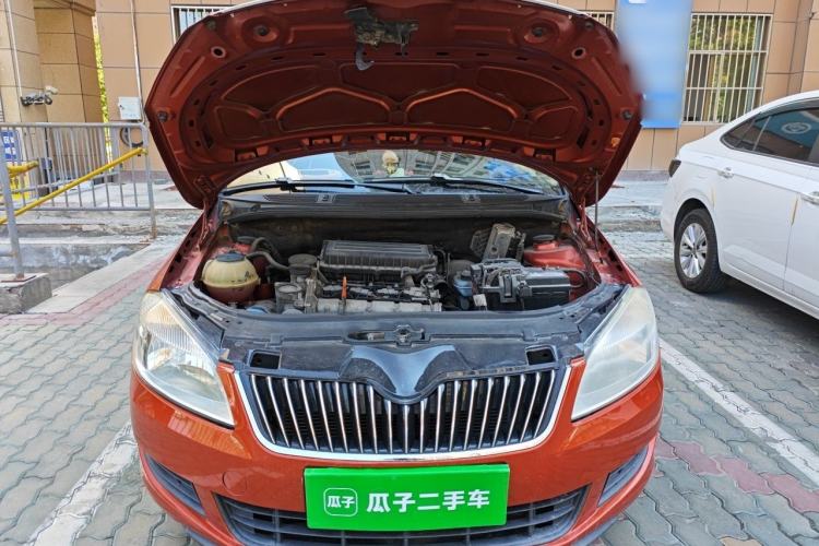 Used Skoda Fabia 2012 1.4L Automatic Crystal Edition Engine Bay