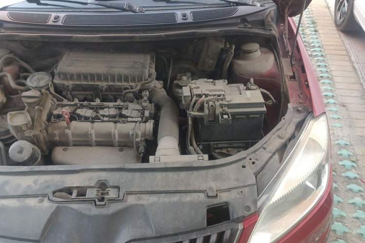 Used Skoda Fabia 2012 1.4L Manual Crystal Edition Engine Bay Left