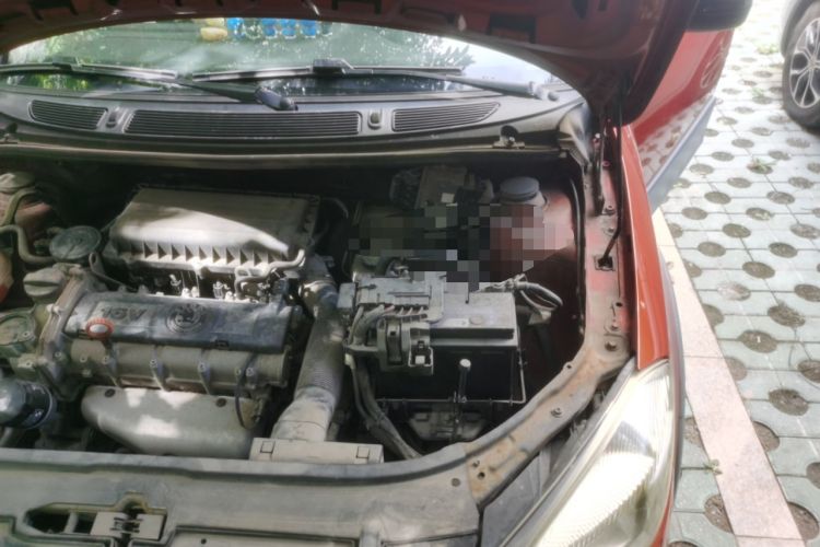 Used Skoda Fabia 2012 1.6L Scout Engine Bay Left