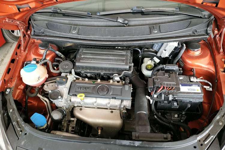 Used Skoda Fabia 2012 1.6L Automatic Sport Edition Engine Bay