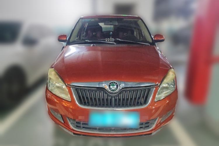 Used Skoda Fabia 2012 1.4L Automatic Crystal Edition Front