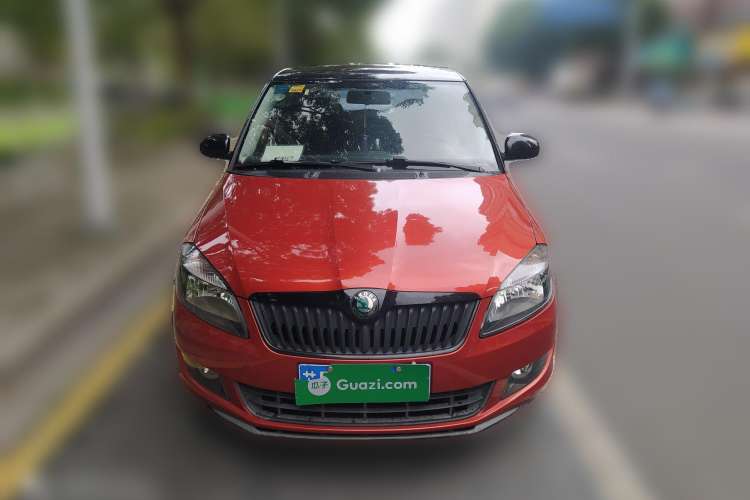 Used Skoda Fabia 2012 1.6L Automatic Cool Black Edition Front
