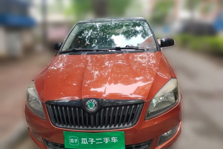 Used Skoda Fabia 2012 1.6L Manual Cool Black Edition Front