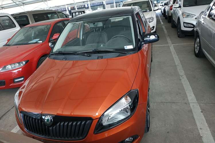Used Skoda Fabia 2012 1.6L Automatic Sport Edition Front