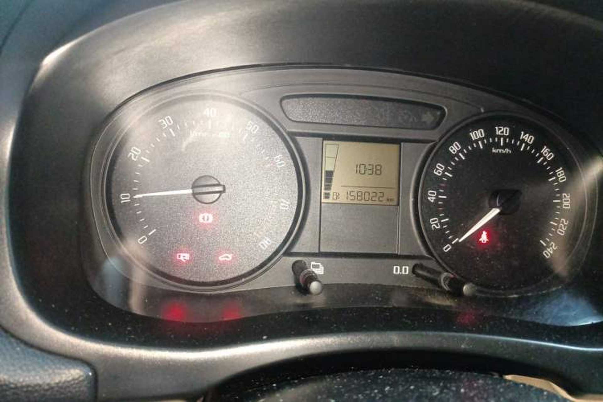 Used Skoda Fabia 2012 1.4L Manual Crystal Edition Instrument Cluster
