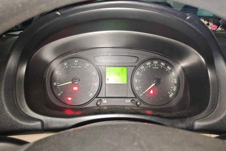 Used Skoda Fabia 2012 1.4L Automatic Crystal Edition Instrument Cluster