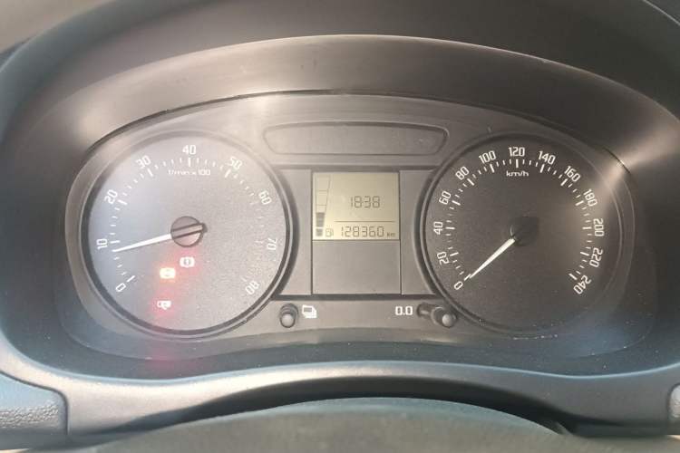 Used Skoda Fabia 2012 1.4L Manual Crystal Edition Instrument Cluster