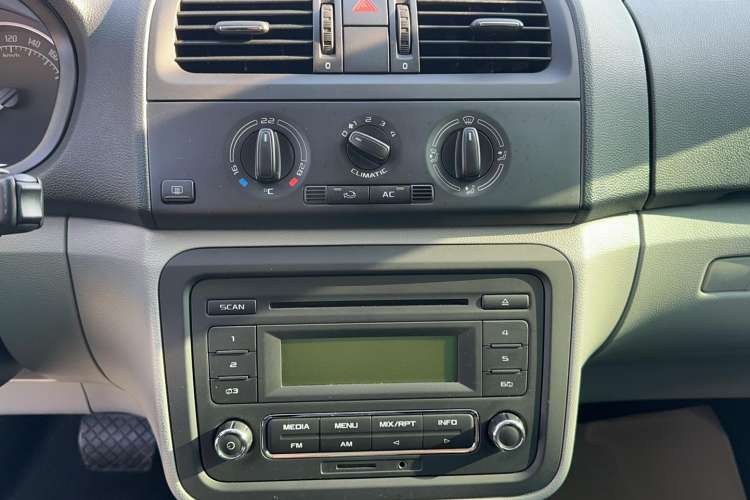 Used Skoda Fabia 2012 1.4L Automatic Crystal Edition Interior 4