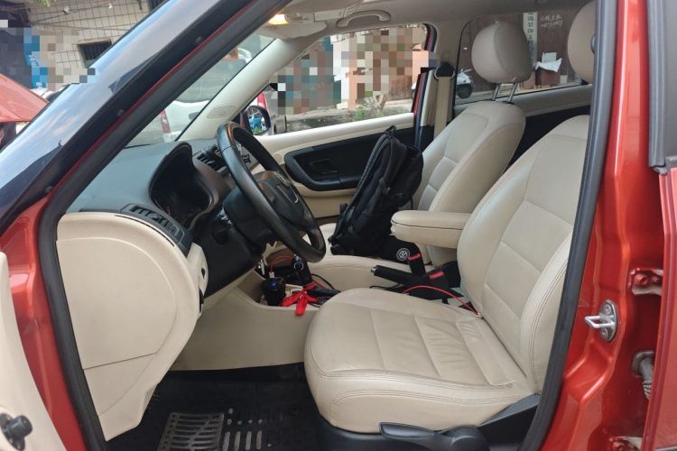 Used Skoda Fabia 2012 1.6L Automatic Crystal Edition Left Front Seat