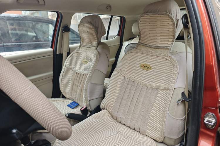 Used Skoda Fabia 2012 1.4L Automatic Crystal Edition Left Front Seat