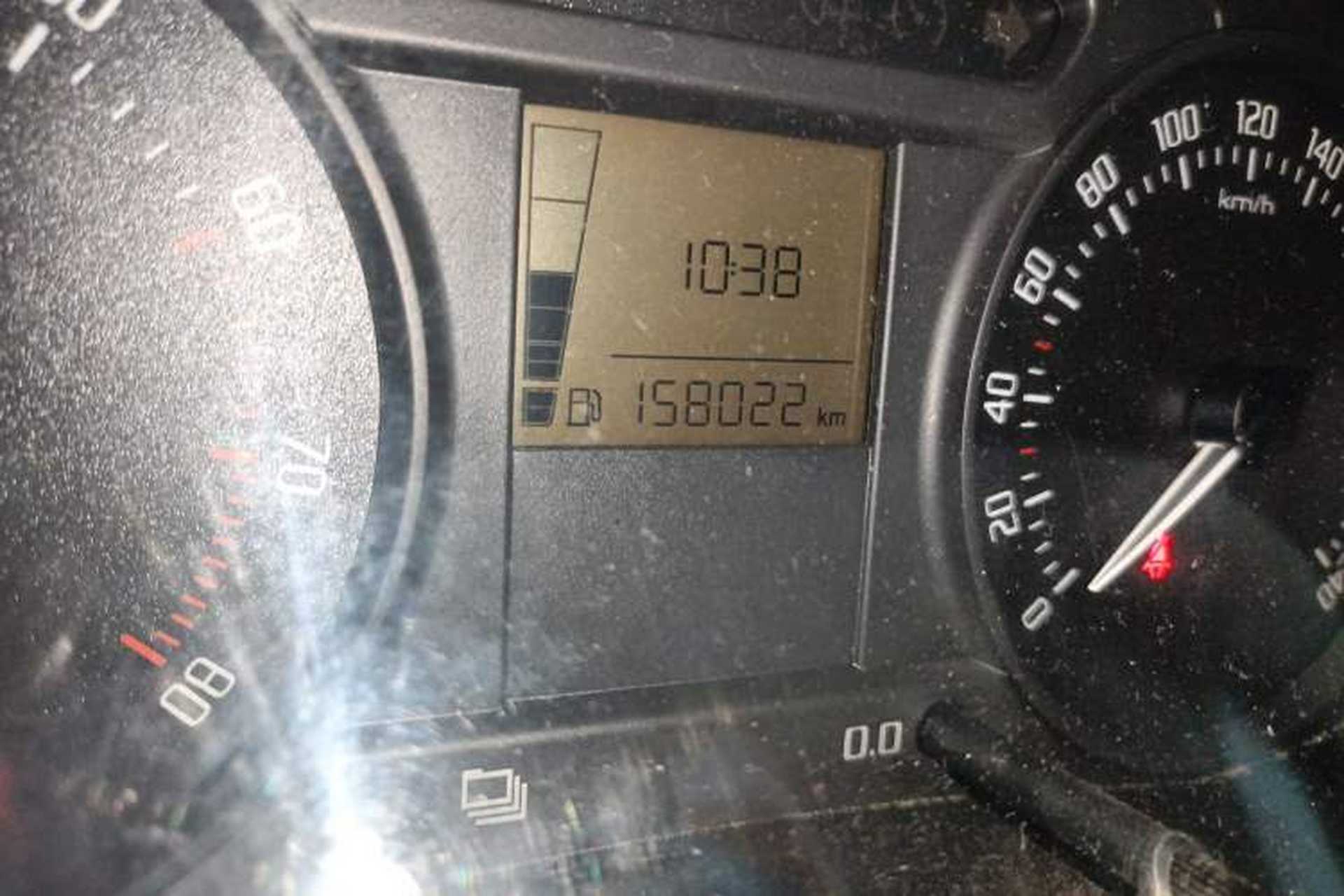 Used Skoda Fabia 2012 1.4L Manual Crystal Edition Odometer Close Up