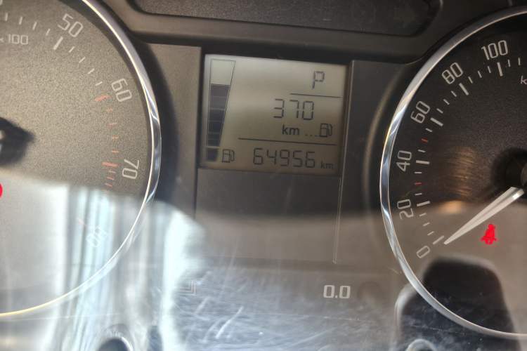 Used Skoda Fabia 2012 1.4L Automatic Crystal Edition Odometer Close Up