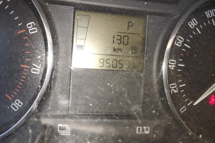 Used Skoda Fabia 2012 1.4L Automatic Crystal Edition Odometer Close Up