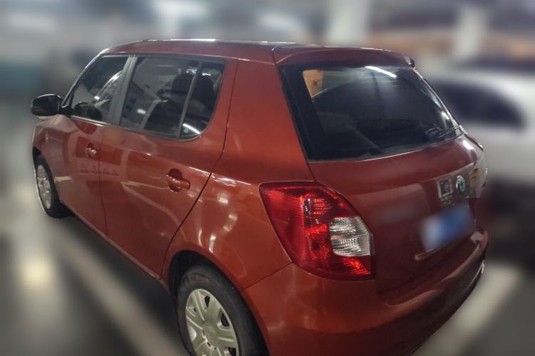 Used Skoda Fabia 2012 1.4L Automatic Crystal Edition Rear Left 45 Deg