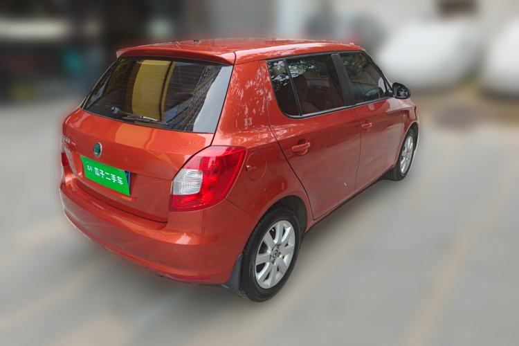 Used Skoda Fabia 2012 1.4L Automatic Crystal Edition Rear Right 45 Deg