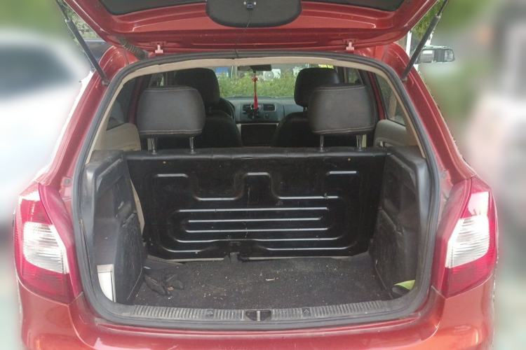 Used Skoda Fabia 2012 1.4L Manual Crystal Edition Trunk