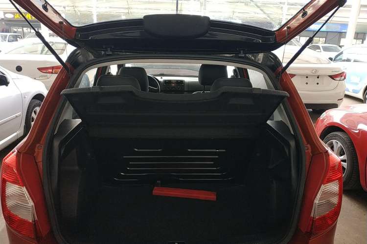 Used Skoda Fabia 2012 1.6L Automatic Sport Edition Trunk
