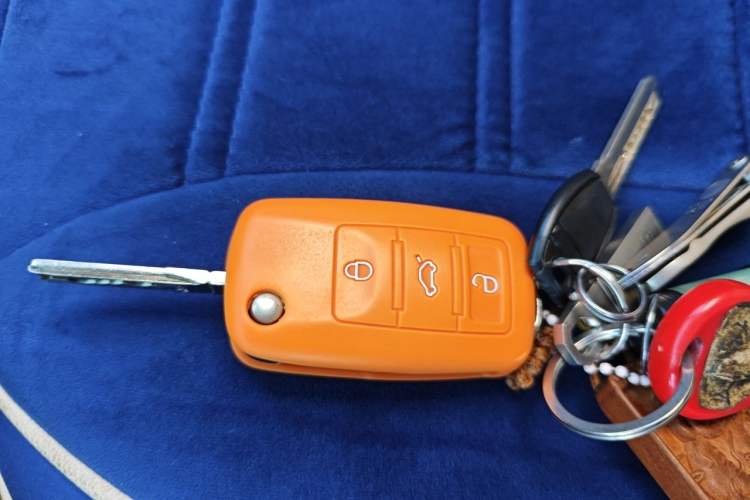 Used Skoda Fabia 2012 1.4L Automatic Crystal Edition Vehicle Key