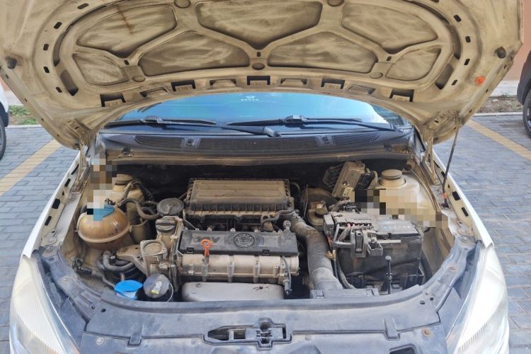 Used Skoda Fabia 2012 1.4L Automatic Crystal Edition Engine Bay