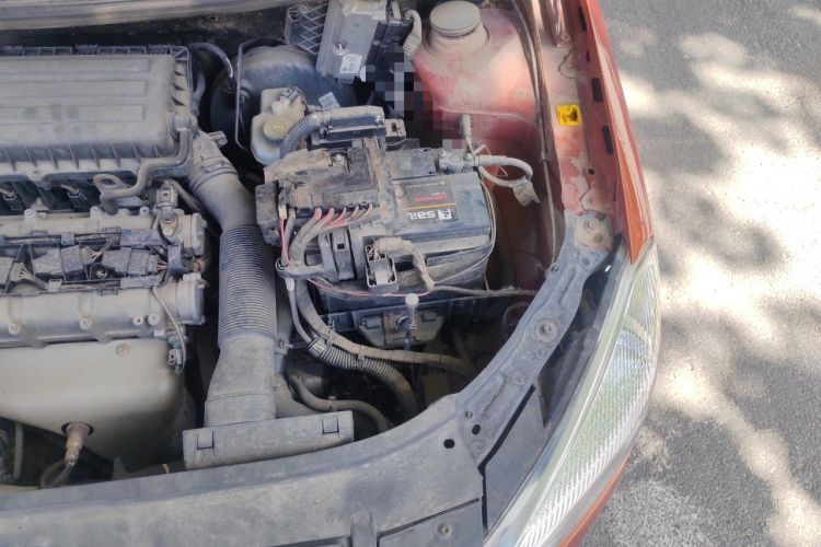 Used Skoda Fabia 2012 1.4L Automatic Crystal Edition Engine Bay Left