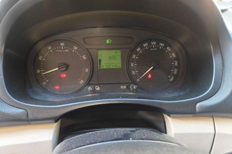 Used Skoda Fabia 2012 1.4L Automatic Crystal Edition Instrument Cluster