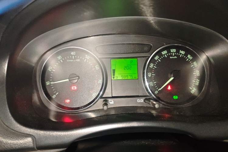 Used Skoda Fabia 2012 1.6L Automatic Sport Edition Instrument Cluster