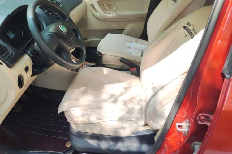 Used Skoda Fabia 2012 1.4L Manual Crystal Edition Left Front Seat
