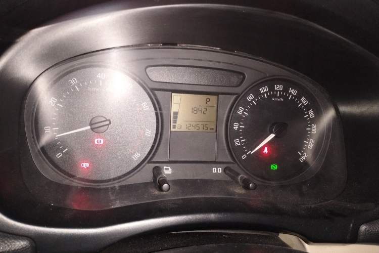 Used Skoda Fabia 2012 1.4L Automatic Crystal Edition Odometer Close Up