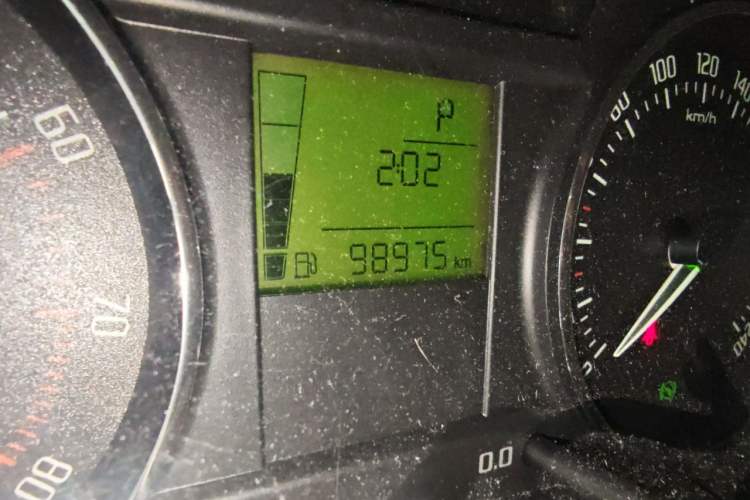 Used Skoda Fabia 2012 1.6L Automatic Sport Edition Odometer Close Up