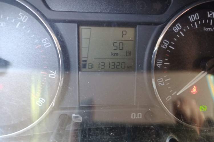 Used Skoda Fabia 2012 1.6L Automatic Crystal Edition Odometer Close Up