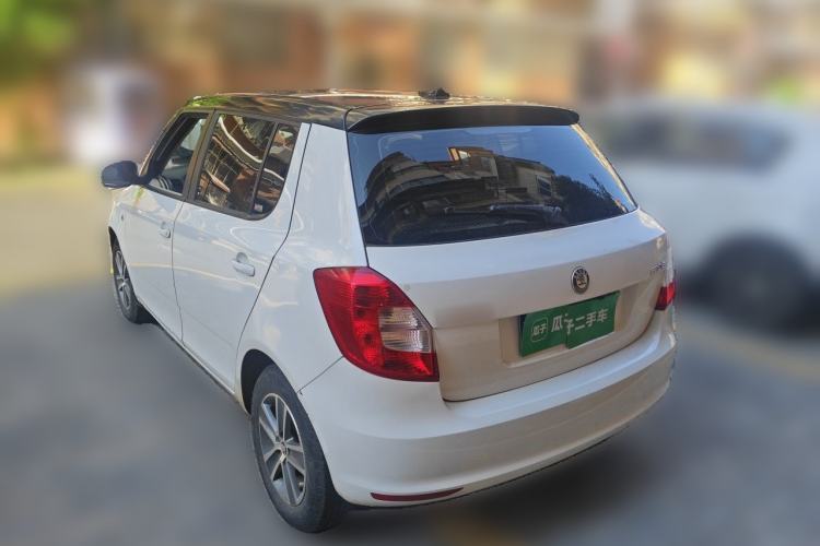 Used Skoda Fabia 2012 1.4L Automatic Crystal Edition Rear Left 45 Deg