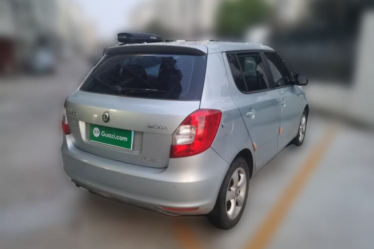 Used Skoda Fabia 2012 1.6L 5th Anniversary Limited Edition Rear Right 45 Deg