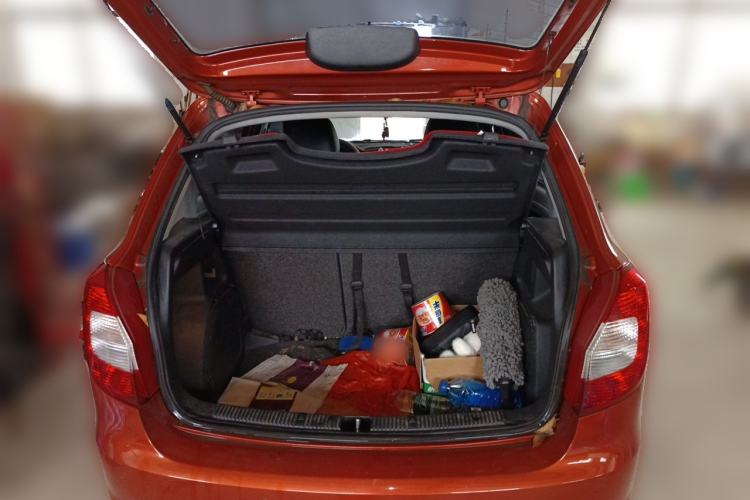 Used Skoda Fabia 2012 1.6L Automatic Crystal Edition Trunk