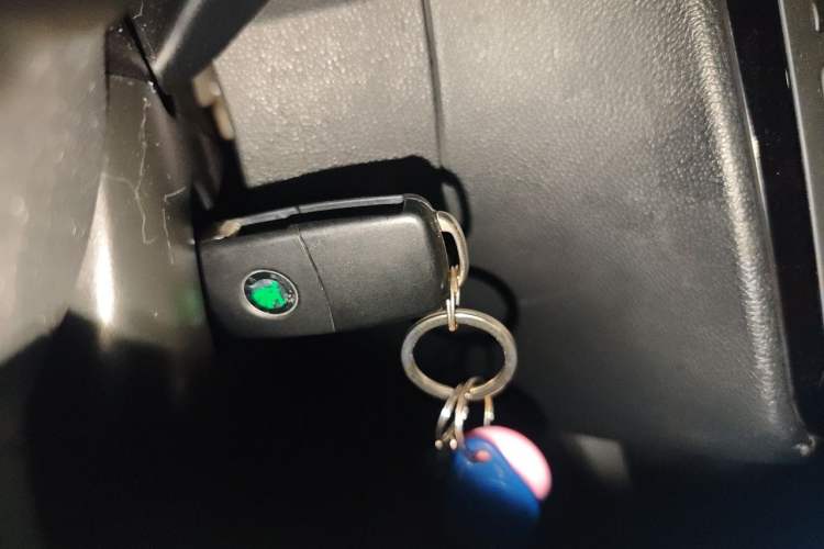 Used Skoda Fabia 2012 1.6L Automatic Sport Edition Vehicle Key