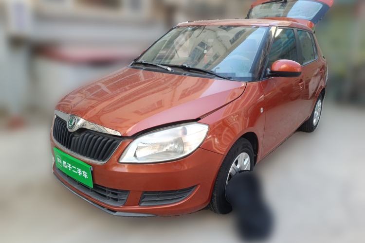 Used Skoda Fabia 2012 1.4L Automatic Crystal Edition Guazi used car, China used car export, Used car for sale, Used  cars, Cheapest cars for sale