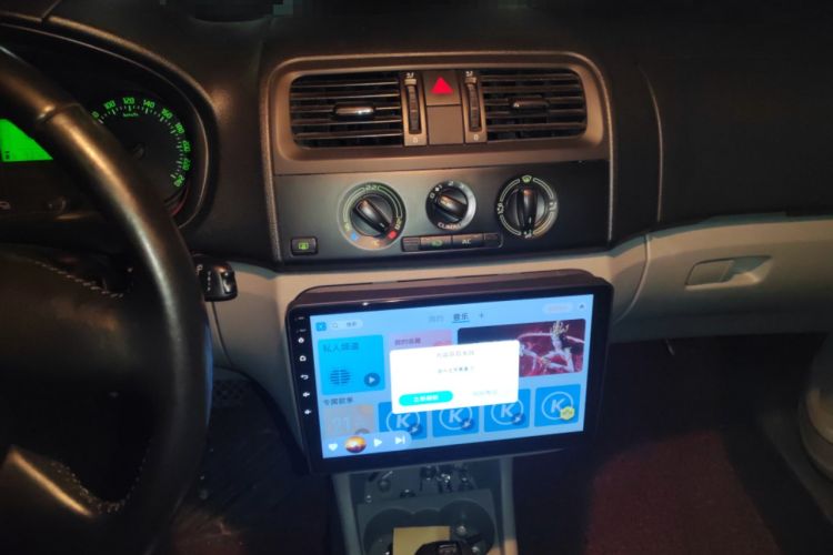 Used Skoda Fabia 2012 1.4L Automatic Crystal Edition Audio And AC Panel