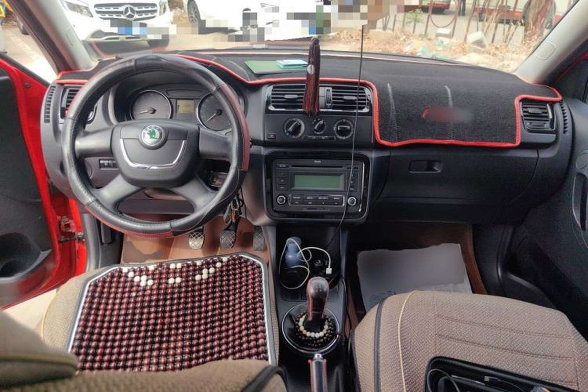 Used Skoda Fabia 2012 1.6L Manual Sport Edition Center Console