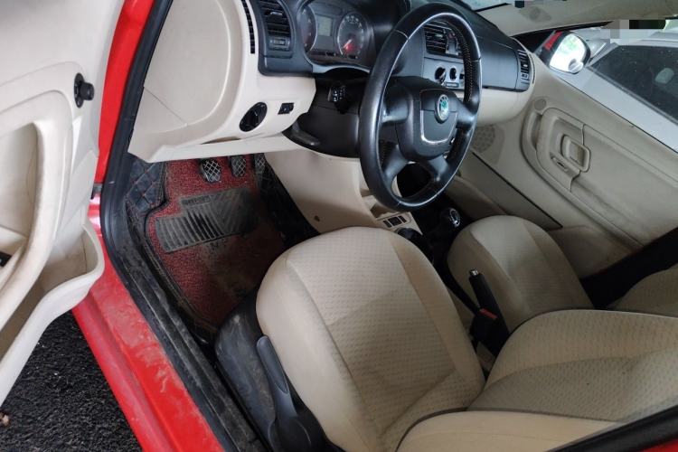 Used Skoda Fabia 2012 1.4L Manual Jingling Edition Driver Seat