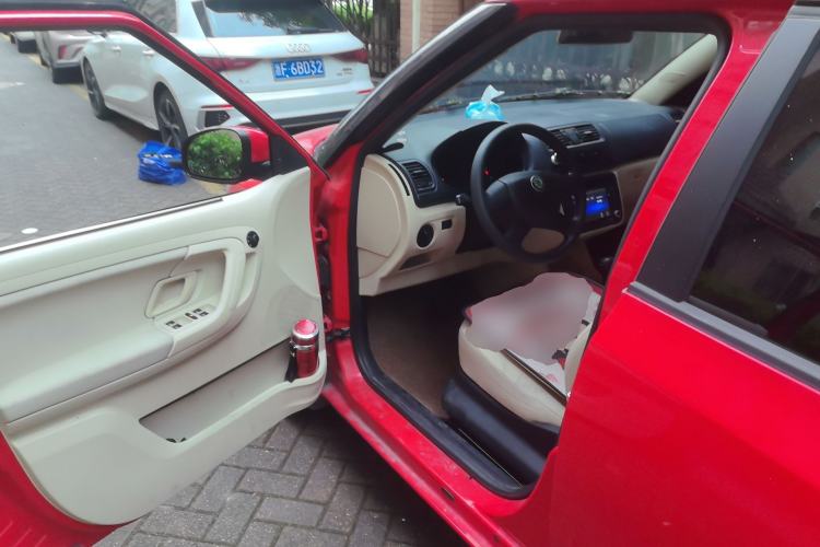 Used Skoda Fabia 2012 1.4L Automatic Crystal Edition Driver Seat
