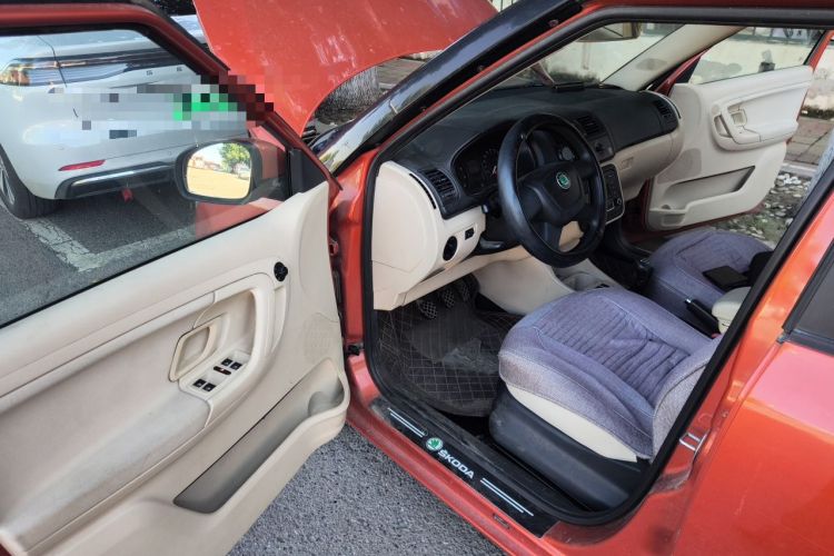 Used Skoda Fabia 2012 1.4L Manual Crystal Edition Driver Seat